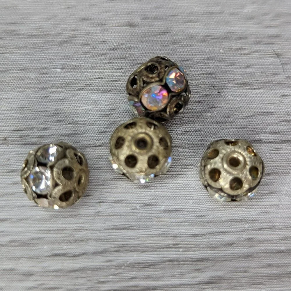Group of 17 Gold & Silver Tone Rhinestone Beads